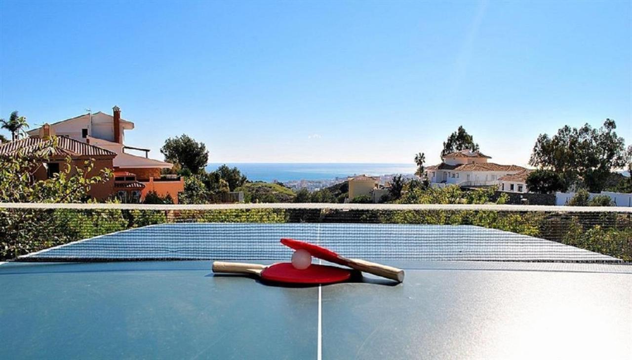 Holiday Villa In 10 Min From Fuengirola Beach With Sea Views Pool Bbq Parking Wifi Aircon Big Garden Mijas Exteriér fotografie