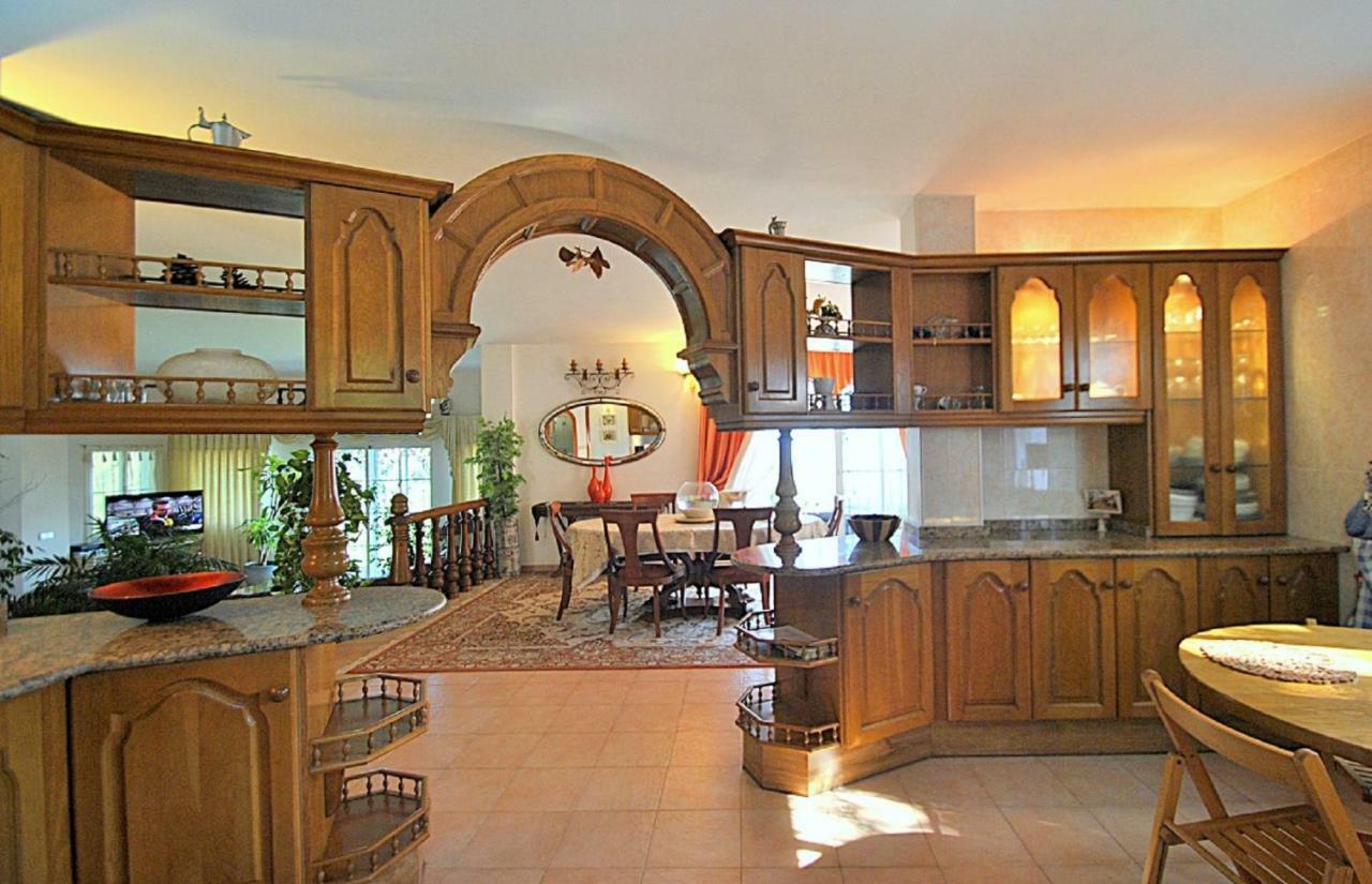 Holiday Villa In 10 Min From Fuengirola Beach With Sea Views Pool Bbq Parking Wifi Aircon Big Garden Mijas Exteriér fotografie